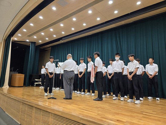 夏休み明け中学集会１s