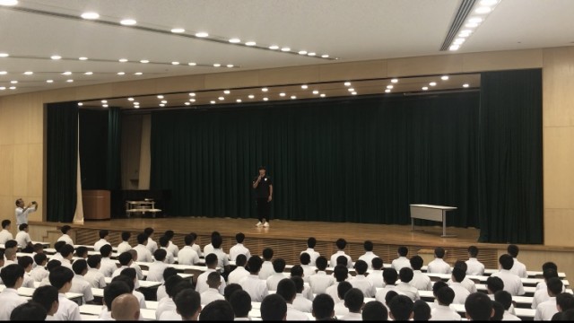 中学集会8.26