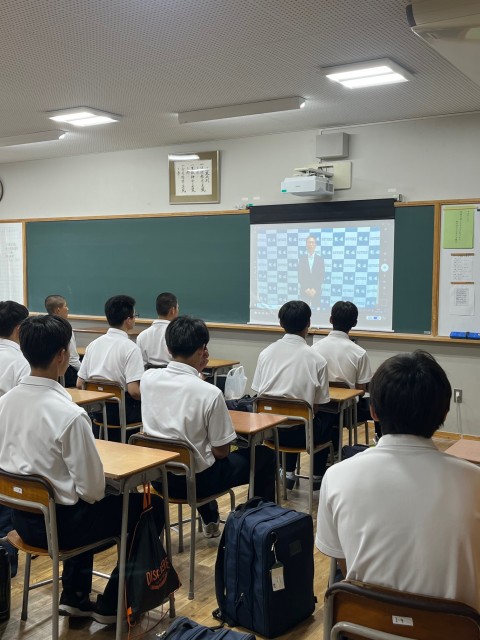 R6+後期始業式①