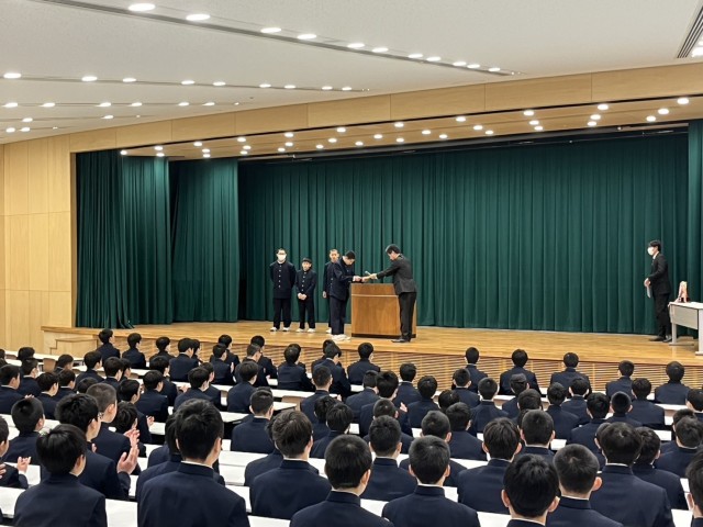 中学終業式４