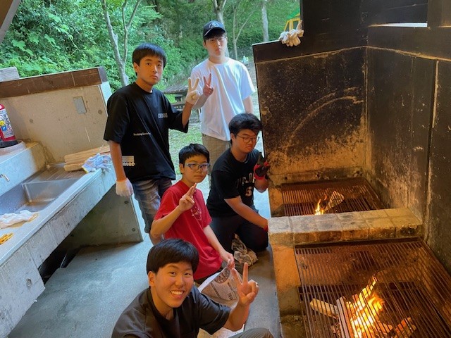 ②
