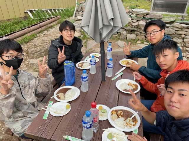 ②