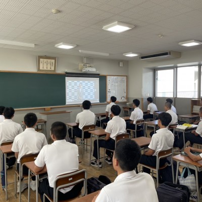 後期始業式　教室