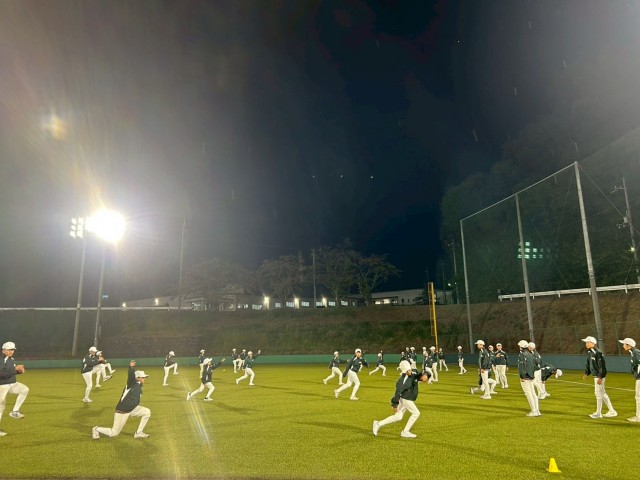 出石球場 ウオームアップ