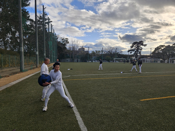 台丸谷　メディシンボールs