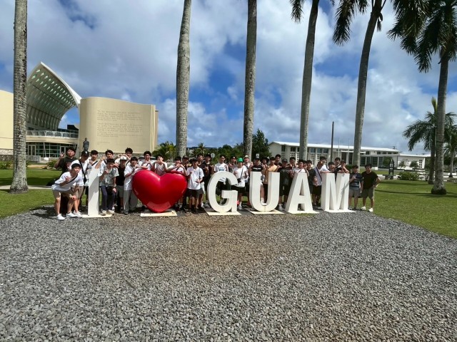 8325F6E0-8C63-4F61-8268-D3B98B8A3B65