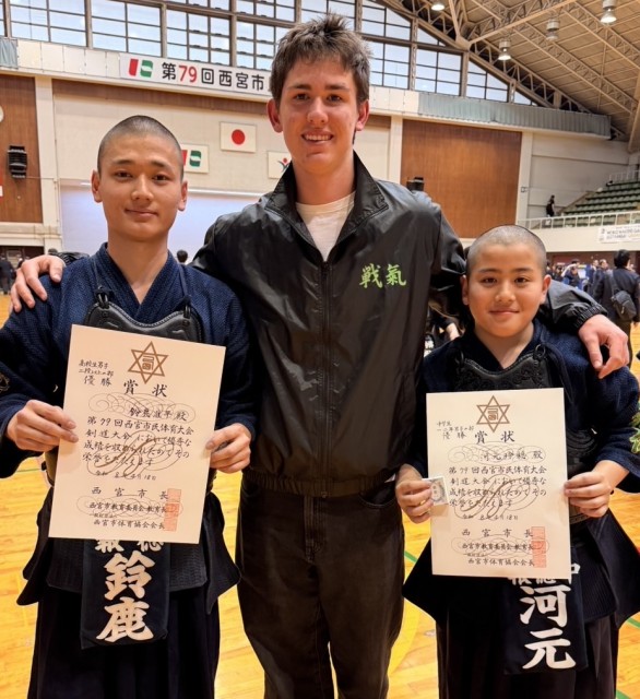 R8+市民大会　写真②