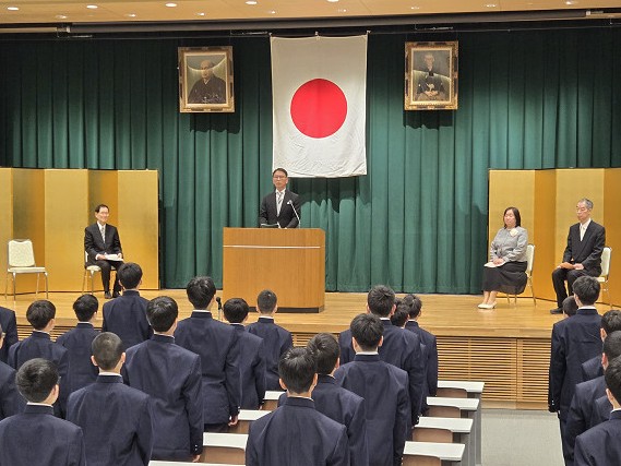 R08入学式(中学)+(2)s